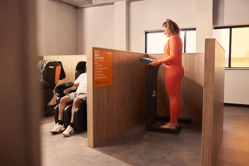 Scan at the Body Analyzer